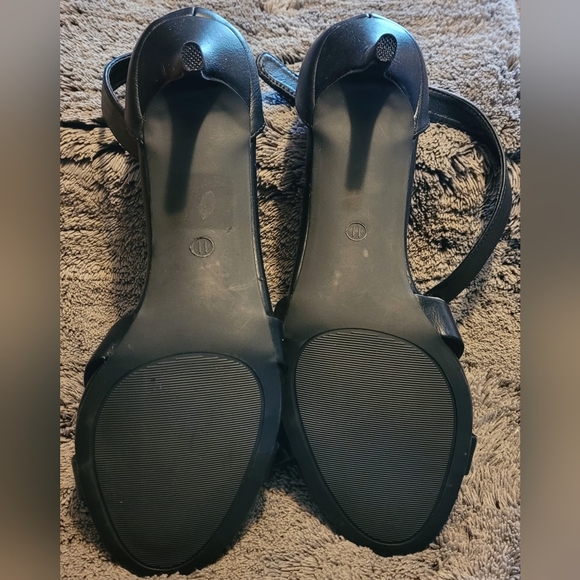 NWOT C Comfort Velcro Strap Heels - Picture 7 of 8